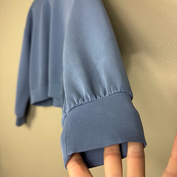 Lululemon Perfectly Oversized Crop Crew modal Crewneck Softstreme Soft Denim B - Picture 5 of 15